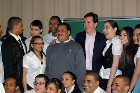 Stephen Colbert poses with Manhattan Bridges High School students. Stephen Colbert poses with Manhattan Bridges High School students.