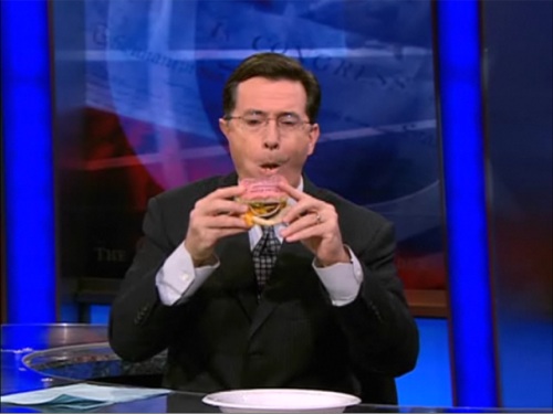 Stephen Colbert - November 10, 2009 - eating Stephen Colbert - November 10, 2009 - eating